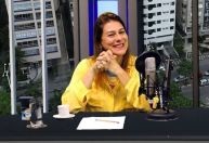 Jornalista e candidata à prefeitura sofre atentado a tiros em Guarujá
