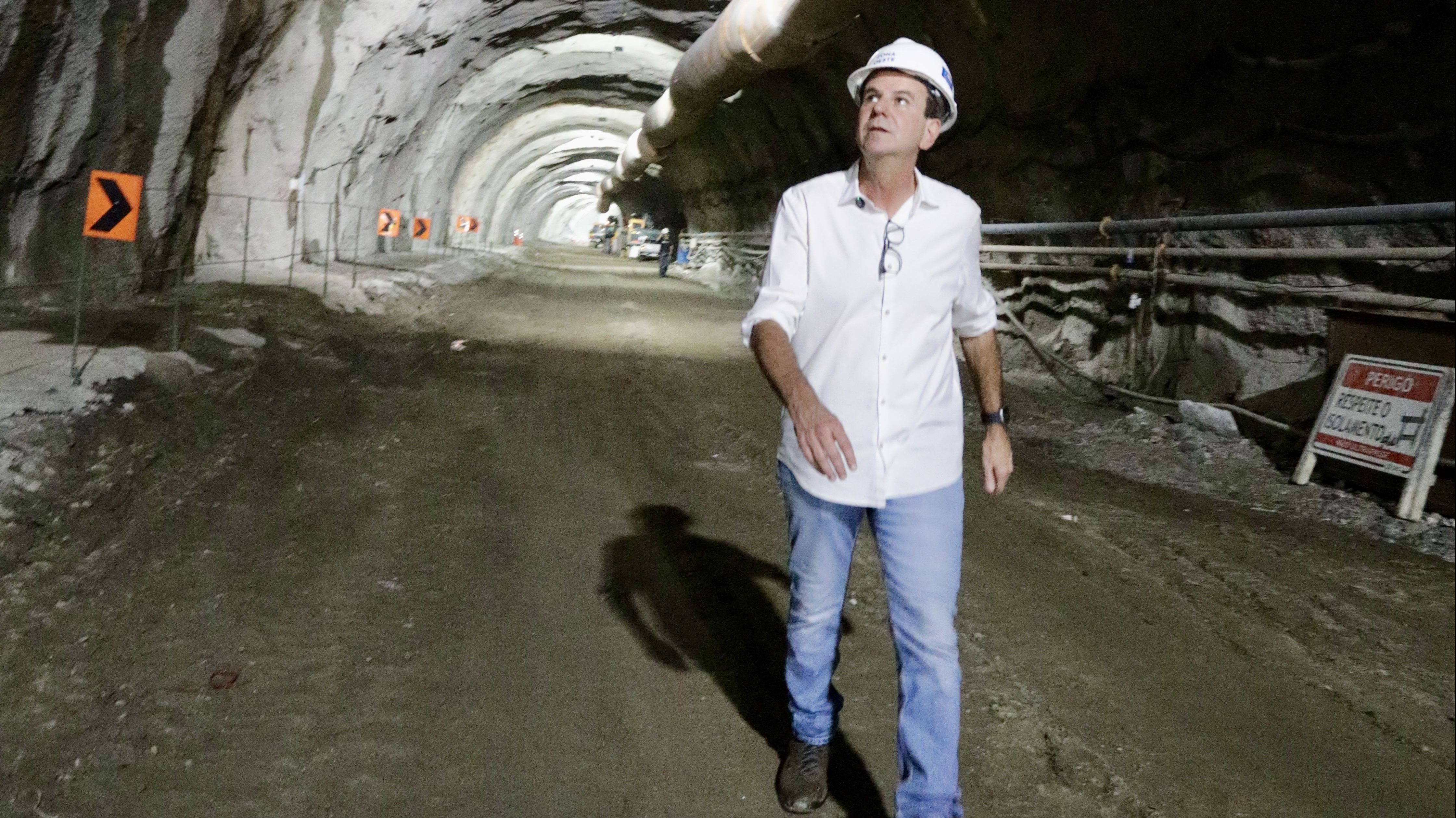 Em visita a obras de túnel em Campo Grande, Paes disse que, se reeleito, irá levar um volume maior de investimento para a região • Divulgação