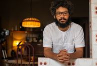 "Vicentina Pede Desculpas": novo filme do diretor de "Marte Um" inicia gravações