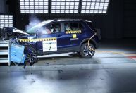 Volkswagen T-Cross 2025 tira nota máxima em teste de colisão