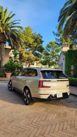 Volvo EX90 Ultra: SUV elétrico chega no começo de 2025 ao Brasil