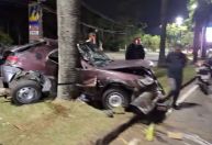 Acidente com carro deixa dois mortos e dois feridos na zona sul do Rio