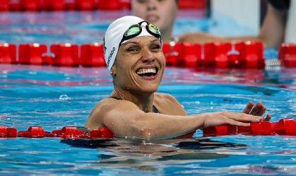Carol Santiago vence e se torna a brasileira com mais ouros na história das Paralimpíadas