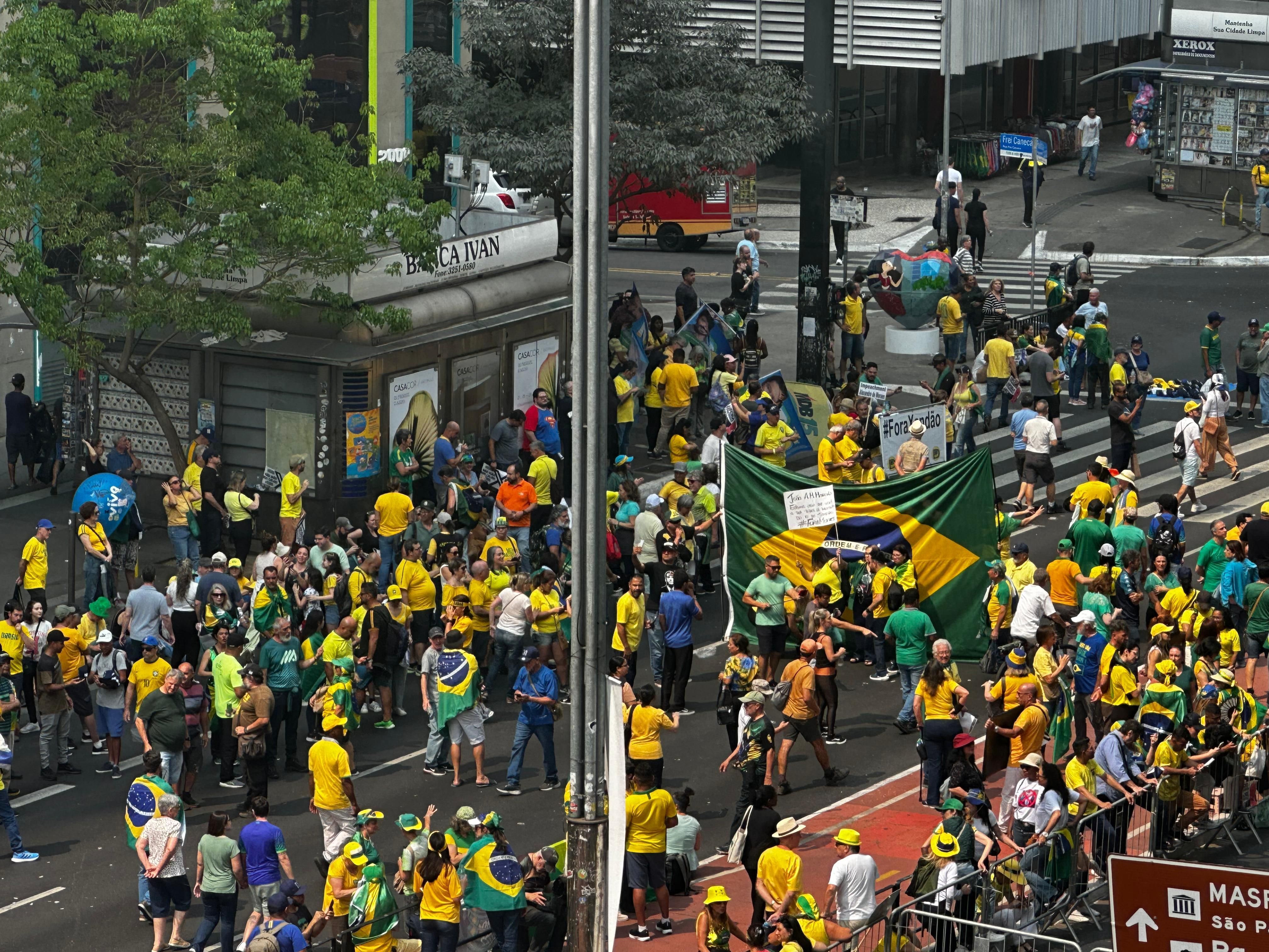 Manifestantes na Avenida Paulista, para ato de 7 de setembro organizado por Silas Malafaia