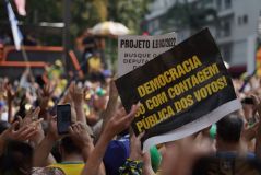 &quot;Democracia só com contagem pública dos votos&quot;