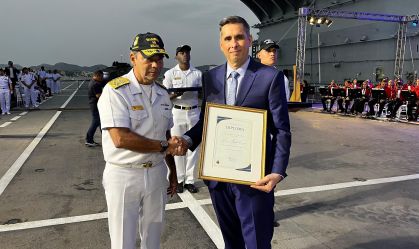 Bilionário e influenciador com milhões de seguidores ajuda a divulgar ações da Marinha nas redes