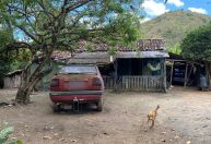 Mulher que era mantida em cativeiro pelo tio por 10 anos é resgatada na Bahia