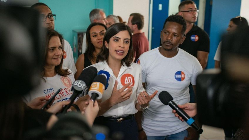 Tabata diz que, caso eleita, manterá o compromisso com escolas em tempo integral • Divulgação