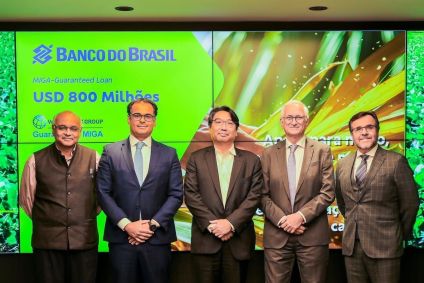 Da esquerda para direita: Junaid Kamal Ahmad ,vice-presidente de operações - MIGA/WorldBank; Rodrigo Carmo, head of Global Corporate Banking no Brasil para o JP Morgan; Hiroshi Matano, vice-presidente executivo da MIGA/WorldBank; José Ricardo Sasseron, vice-presidente de Negócios Governo e Sustentabilidade Empresarial do Banco do Brasil; Geovanne Tobias, CFO do BB