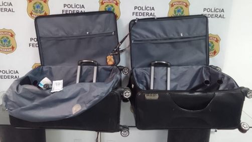Droga foi encontrada em mala que havia sido despachada