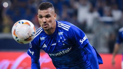 Zé Ivaldo durante duelo do Cruzeiro contra o Libertad
