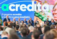 Governo anuncia cartão de crédito e débito para MEI