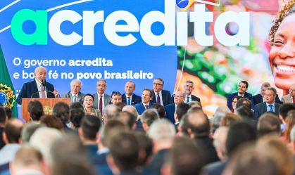 Governo anuncia cartão de crédito e débito para MEI