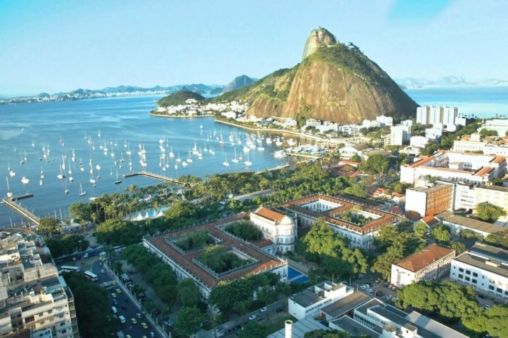 Vista panorâmica do campus da Universidade Federal do Rio de Janeiro • Gabriela d'Araujo/SGCOM/UFRJ)