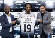 Corinthians: Carrillo revela conversa com Guerrero e chama auxiliar de "irmão"