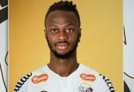 Santos anuncia contratação de atacante de Gâmbia