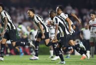 Botafogo avança às semifinais da Libertadores após 51 anos; relembre