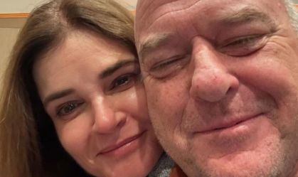 Atores de Hank e Marie em "Breaking Bad" se reúnem: "Eu amo esta mulher"