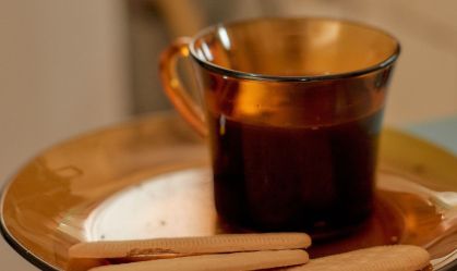 Quantos cafés eu posso tomar por dia? Veja riscos e benefícios