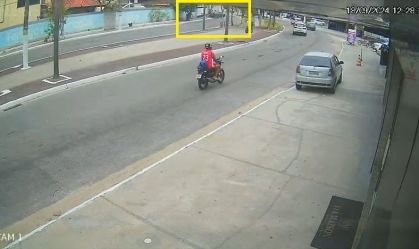 Vídeo: motoristas são presos após provocarem acidente durante "racha" em Cabo Frio
