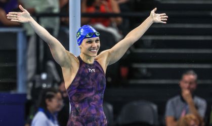 Carol Santiago conquistou a medalha de ouro na final dos 100m livre S12 (deficiência visual) com o tempo de 59s30