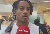 Carrillo chega ao Brasil, e Corinthians faz força-tarefa para tê-lo na Copa do Brasil