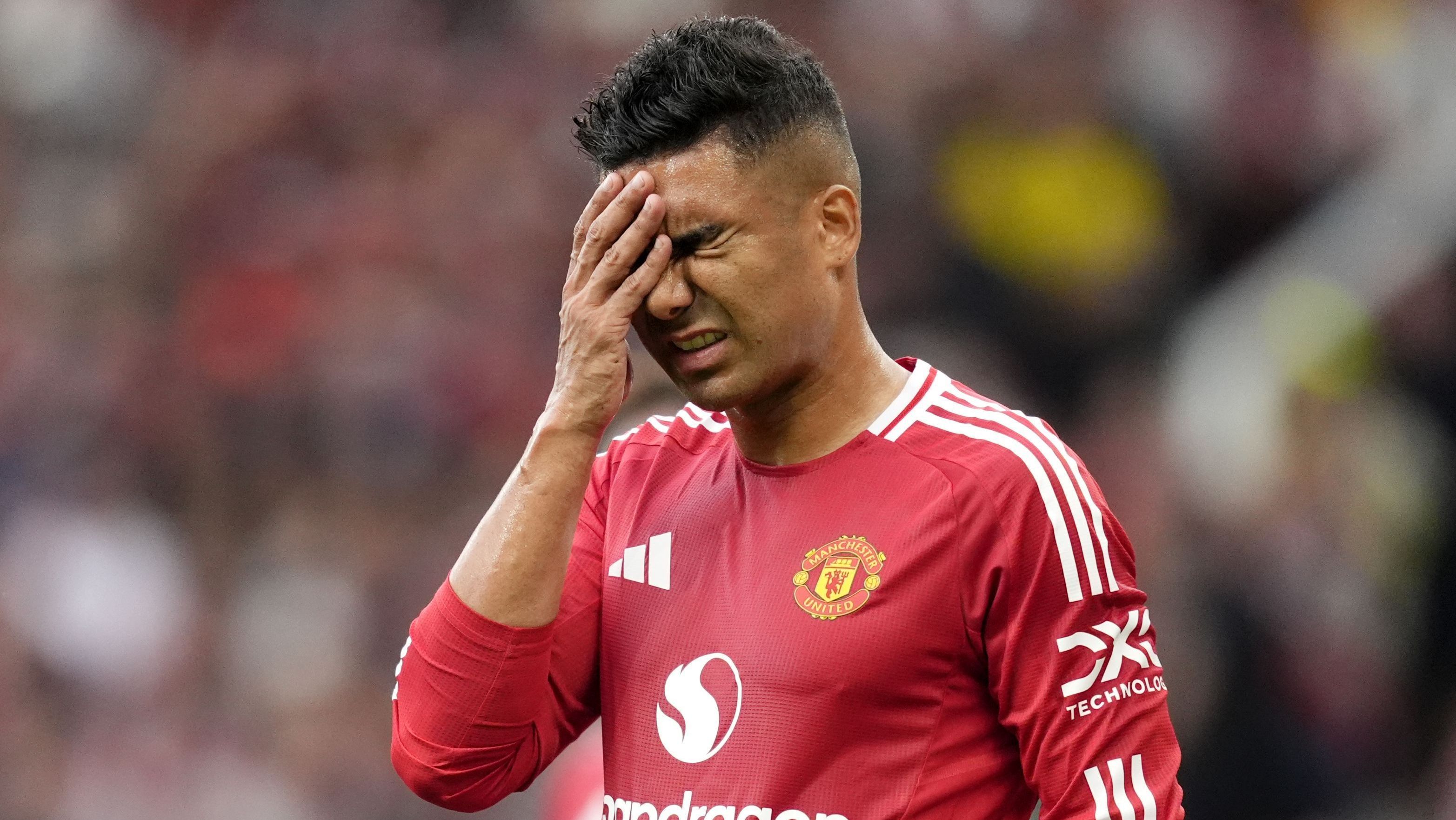 Casemiro lamenta falha em Manchester United 0 x 3 Liverpool