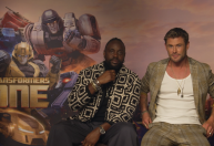 "Transformers: O Início" é sobre "amizade e lealdade", diz Chris Hemsworth à CNN