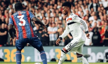 Goleiros brilham, e Manchester United empata com Crystal Palace