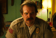David Harbour diz que a leitura final de "Stranger Things" foi cheia de lágrimas
