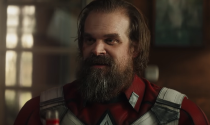 À CNN, David Harbour revela desejo de estrelar em tramas de fantasia