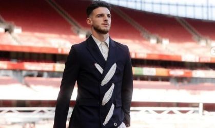 Astro do Arsenal pode investir na carreira de modelo após se aposentar