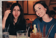 Demi Lovato divulga documentário próprio sobre ex-estrelas da Disney; saiba mais