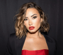 Após hiato, Demi Lovato compartilha post antigo que menciona retorno