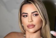 Deolane Bezerra descumpre medidas e volta para a prisão