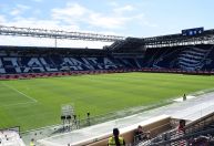 Morte de membro de comissão técnica adia partida do Campeonato Italiano