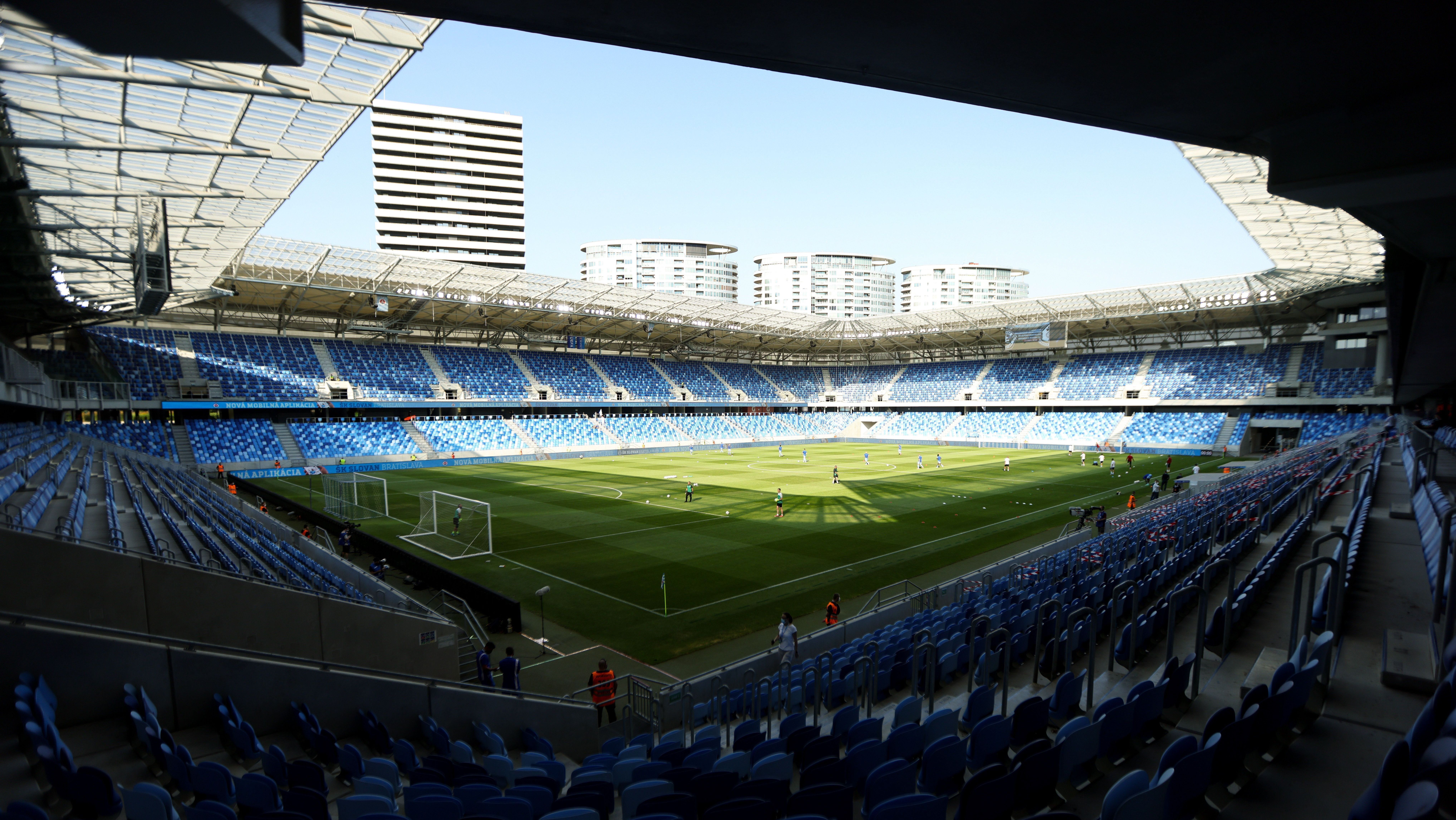 Tehelné Pole, estádio do Slovan Bratislava