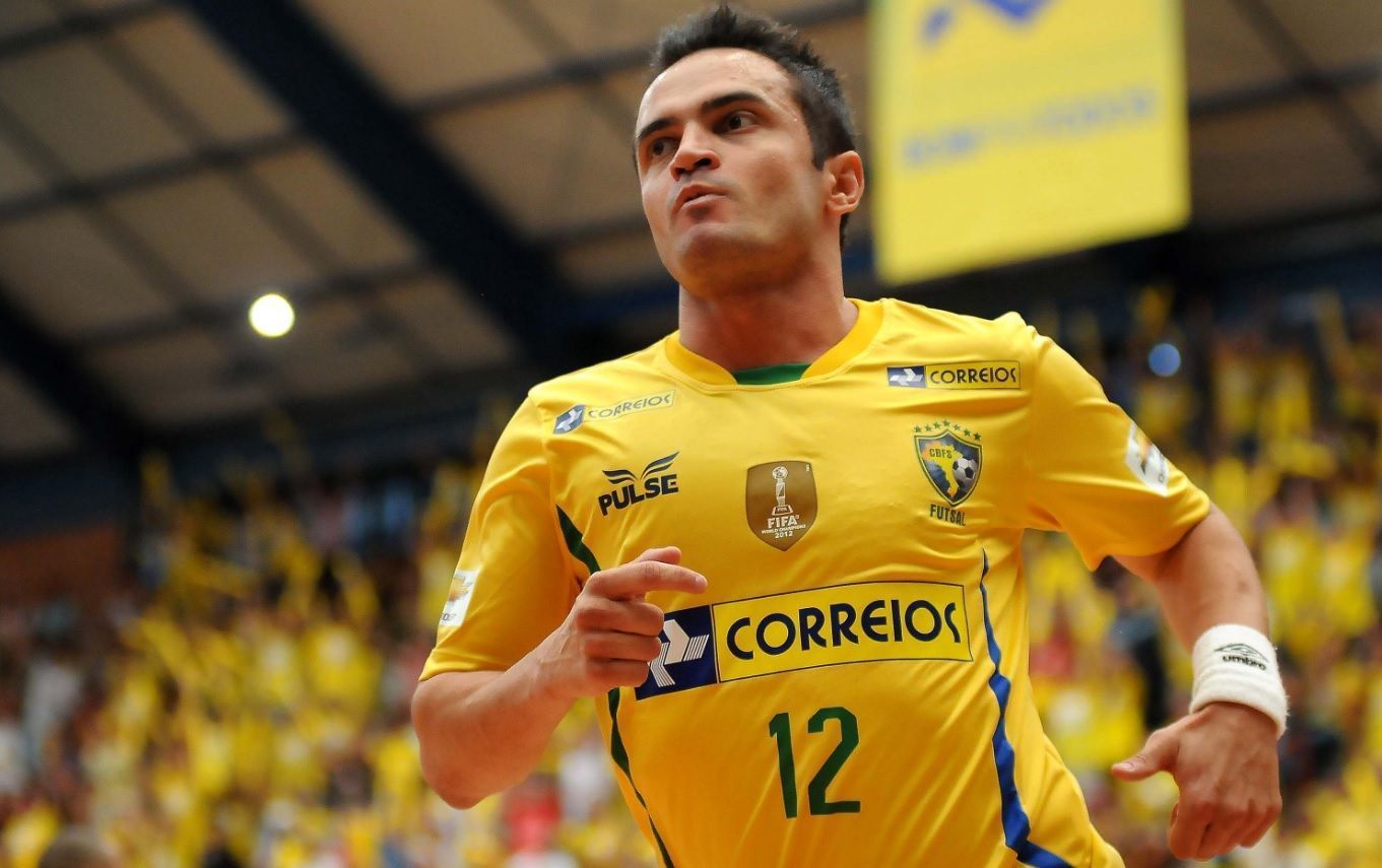 O brasileiro Falcão fez história no futsal