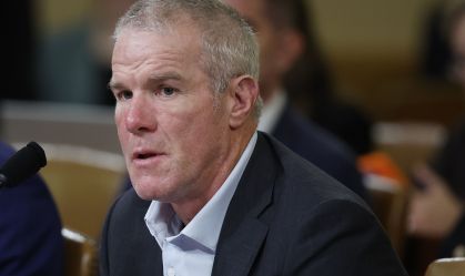 Jogador histórico da NFL diz que foi diagnosticado com doença de Parkinson