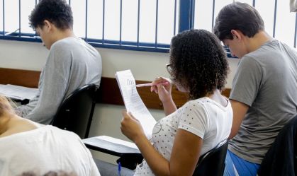 Fuvest 2025: como se preparar para atualidades?