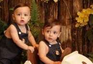 Bárbara Evans comemora 10 meses dos gêmeos Álvaro e Antônio: "Passa rápido"