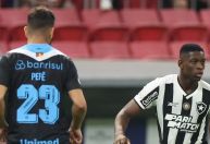 Botafogo tem gol anulado, empata com o Grêmio e reassume liderança do Brasileiro