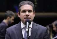 PL dá sinal verde para Hugo Motta disputar presidência da Câmara