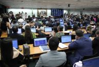 Obstrução governista impede votação do PL da Anistia na CCJ da Câmara
