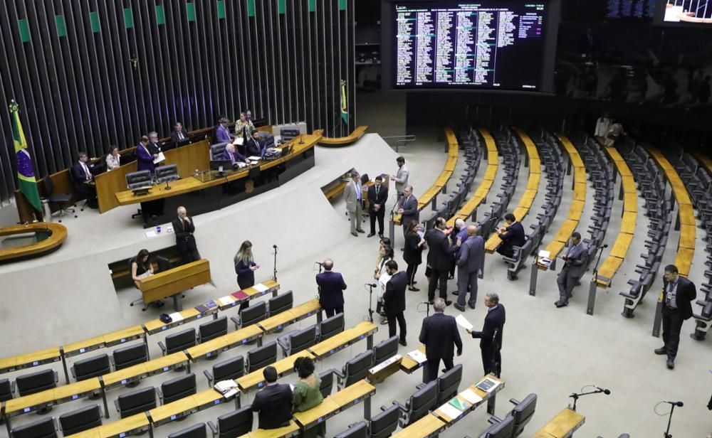 Sessão plenária da Câmara