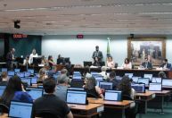 CCJ da Câmara pauta PEC do Aborto, pacote anti-MST e projeto sobre segurança pública
