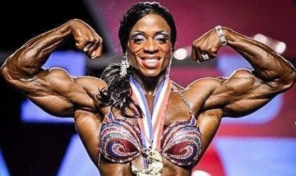 Iris Kyle foi dez vezes campeã na categoria Ms. OLympia