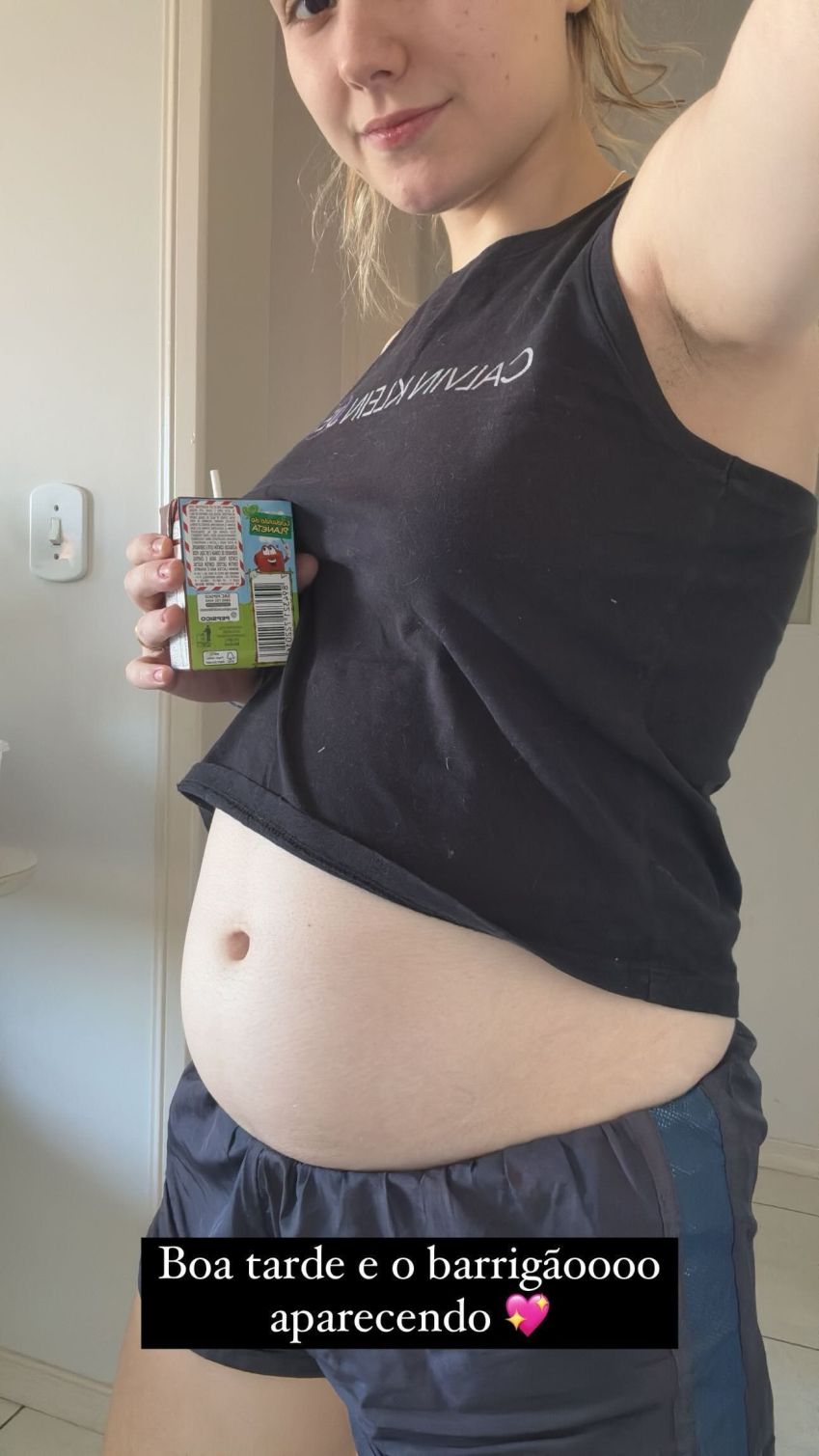 Isabel Veloso mostra o tamanho da barriga da primeira gravidez • Instagram/Isabel Veloso