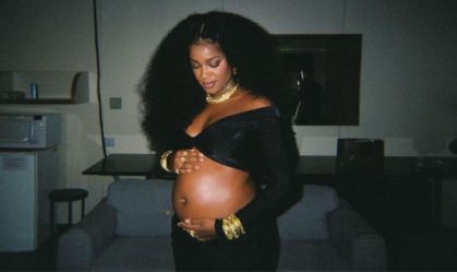 Iza completa 34 anos nesta terça-feira (3)