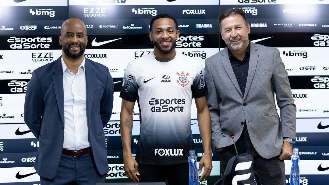 José Martínez durante apresentação oficial no Corinthians